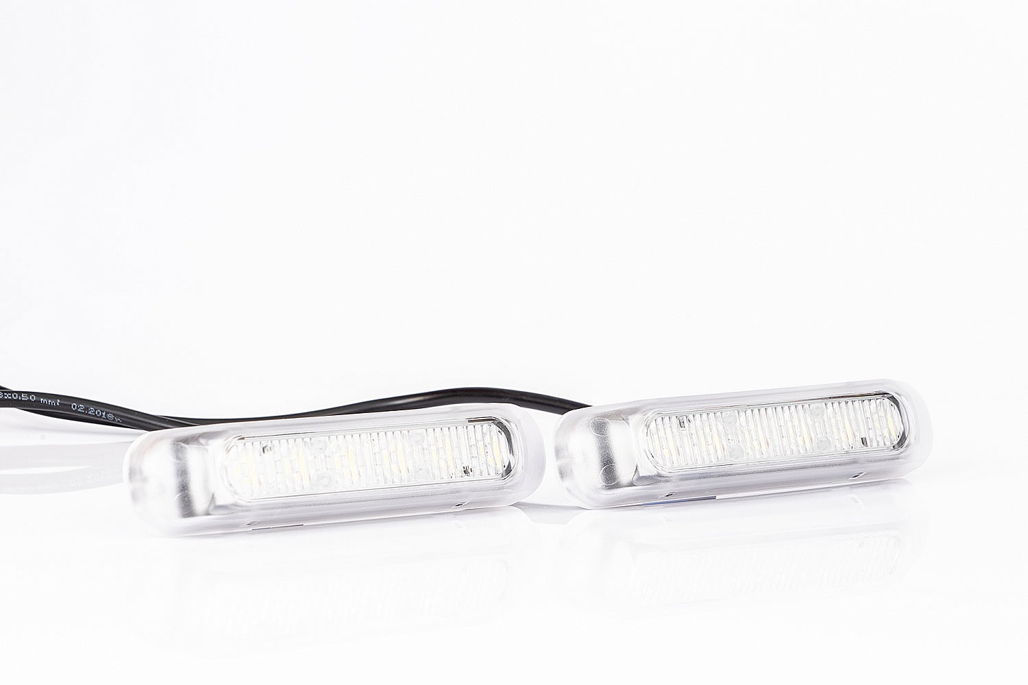 Дневные ходовые огни Fristom FT-300 LED (комплект.)